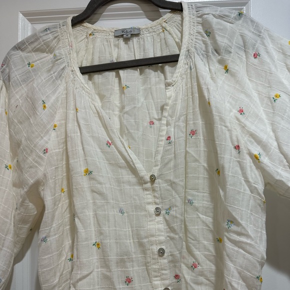 Rails Mariah Top with Mini Buds Pattern - Picture 9 of 13